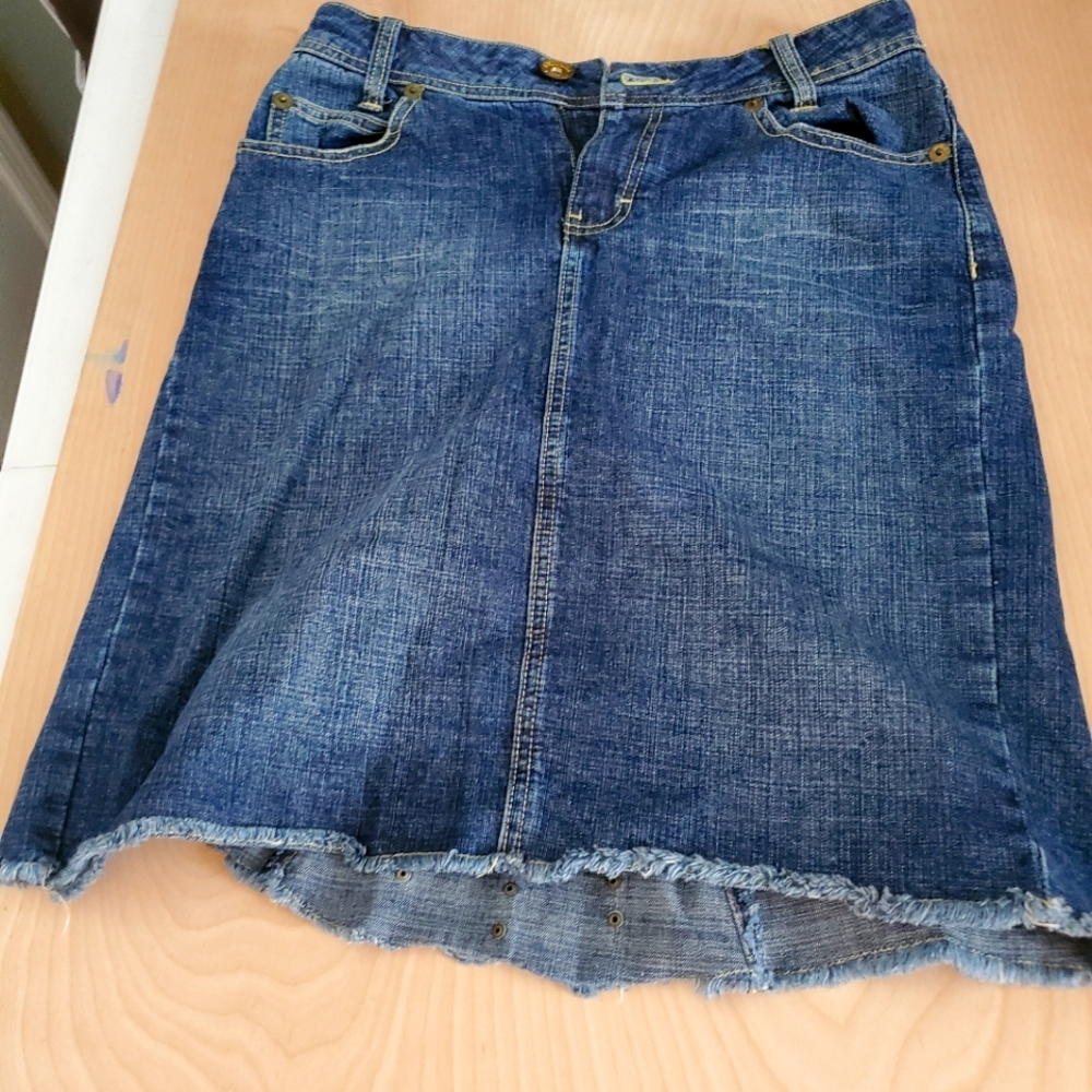 Vintage Skirt W/pockets